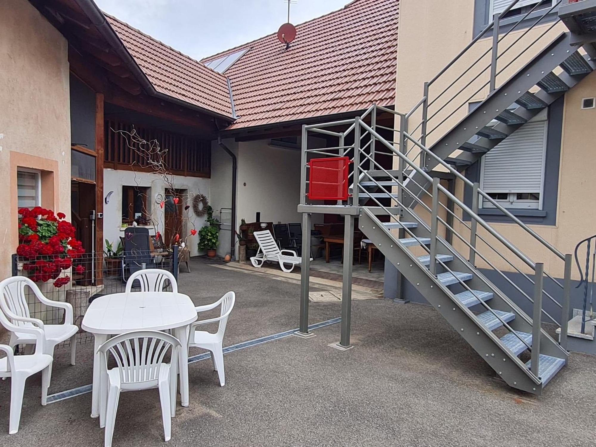 Les Chouchous Du Ried 2 Saasenheim Exterior foto